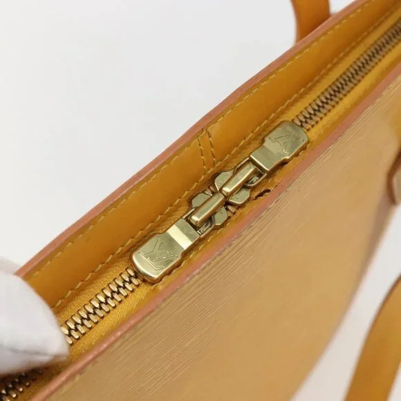 LOUIS VUITTON Epi Lussac Shoulder Bag Yellow M52289 LV Auth 159707